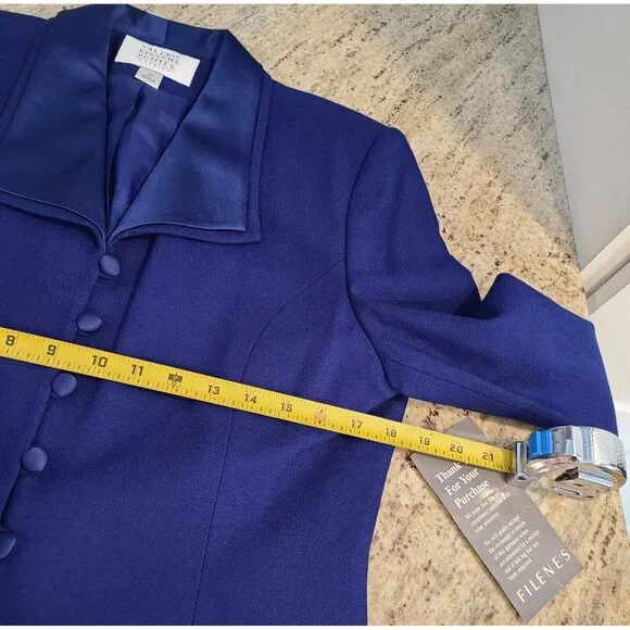 New! Valerie Steven Evening Dinner Sz 10 Petite Blue Skirt Suit Satin Lapel Wool